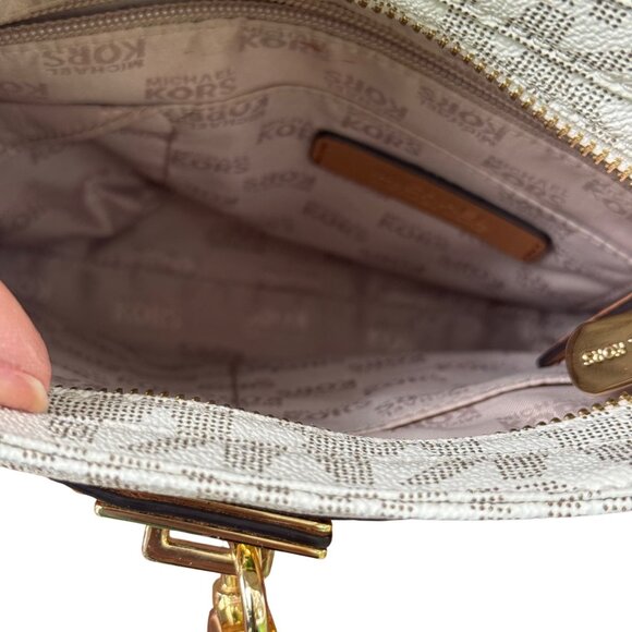 New MICHAEL KORS Hamilton Traveler Messenger Crossbody Bag - Picture 5 of 10